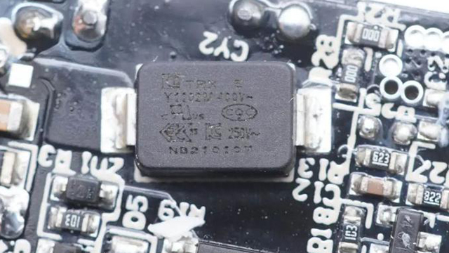 Y1麻豆免费下载黄片大全在PD快充占据什么样的地位？