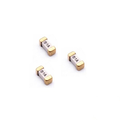 贴片麻豆三级视频 24F1500A/B  6.1*2.6  5A  250V (快断型)